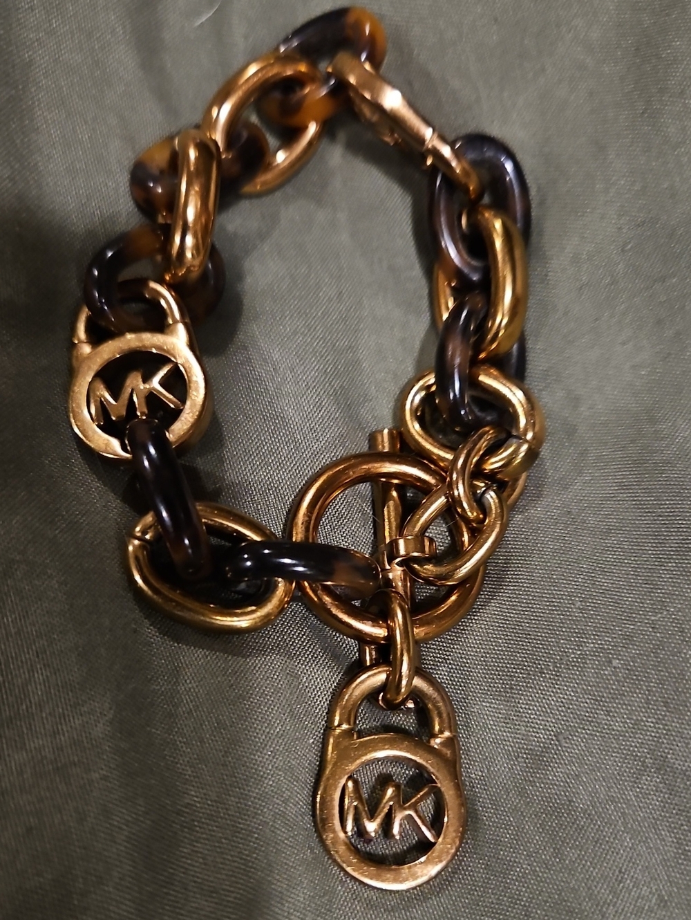 Michael Kors Gold and Tortoiseshell Link Charm Bracelet